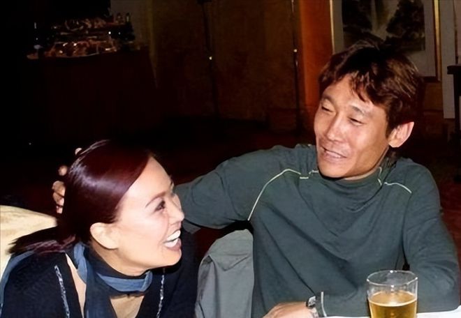 王菲参加国际音乐盛典，展现华语音乐魅力_王菲音乐会2020_王菲音乐节