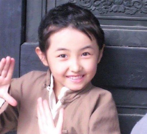 张子枫演的电影_张子枫_张子枫男朋友叫什么名字