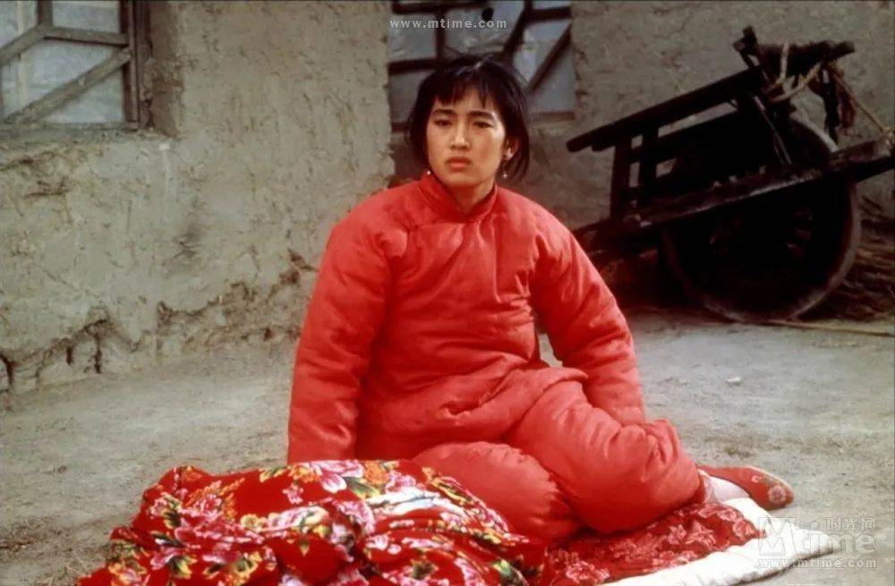 巩俐塑造角色_巩俐的魅力与银幕形象_巩俐影评