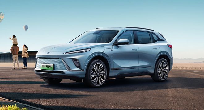 modely对比燃油车_新款Model Y的电动驾驶与传统驾驶的对比_电动汽车modely
