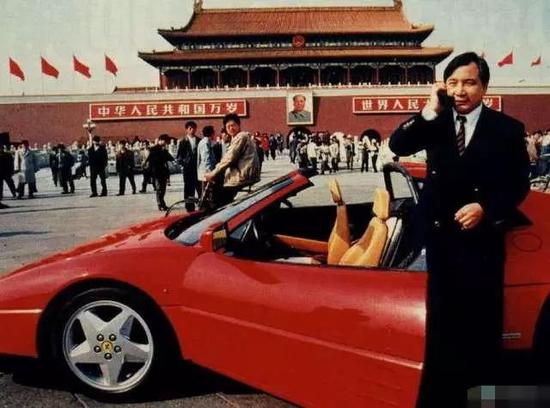 尊贵的法拉利车主_法拉利的车主故事与奢华生活_豪华法拉利